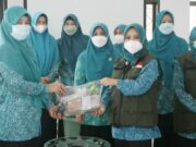 TP PKK Kabupaten Subang Salurkan Paket Bantuan Budikdamber Ikan Lele. IMG-20210823-WA0031.jpg
