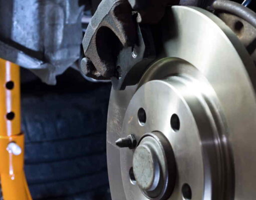 Mengatasi Masalah Rem Mobil Keras: Kenali Penyebab dan Solusinya Penyebab-Rem-Mobil-Keras-Kenali-Segera-Untuk-Dapat-Mengatasinya-1.jpg