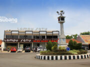 Tak Jauh dari Alun-alun, Inilah Pusat Oleh-oleh Khas Subang Terlengkap dan Terbesar lampu-satu.jpg