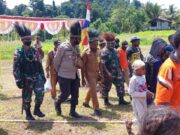 Satgas TNI Hadiri Pembentukan Kampung Baru Mamberamo-Raya 18a3566e5122335852e181758c70ac92.jpeg