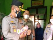 Pembuang Bayi di Kebun Bambu Sidoarjo Terungkap 734ebbfcad96e8ca26cb80fe952cadc4.jpg