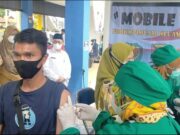 Kapolresta Bandung Apresiasi Mobile Vaksin Yang Digagas Forkopimcan Cicalengka d92c201b1fd3fcd01fa28cfbf7712e93.jpg