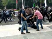 Kompolnas : Aksi Kekerasan Oknum Polisi Langgar SOP 76da762e2801c4b0c3ed7a18c6a84bf1.jpg