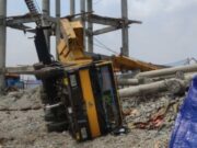 Crane Jatuh di Depok, Warga Tertimpa Beton c2d020311e291696b44179f818467fdf.jpeg