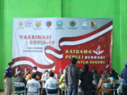 Fakultas Kedokteran Unjani dan KATGAMA Gelar Vaksinasi Massal dfdf854a5fde1b94ed14cd13b5d5cec2.jpeg