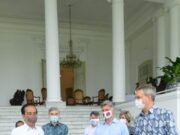 Tinjau Persemaian Rumpin, Jokowi Ajak Sejumlah Dubes 9cc0429be80e01b76a2a9acb3ddfd8ac.jpg