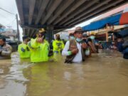 Bupati Subang dan Kepala BBWS Citarum Bahas Penanganan Banjir, Bendung Sadawarna Akan Urai Potensi Banjir 10 % Bupati-Subang-tinjau-banjir.jpg