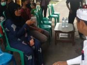 2 Anak Driver Ojol Asal Subang Diangkat Jadi Anak Asuh Dedi Mulyadi Dedi-Mulyadi-bersama-istri-alm-Endik-ojol-Subang.jpg