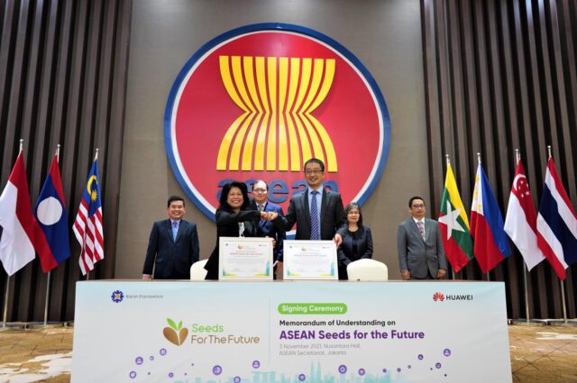 Penandatanganan-Nota-Kesepahaman-Huawei-ASEAN-Foundation.jpg