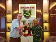 Pengurus PMI Pusat Bertemu Pangdam XVII/Cenderawasih f34dfac3d69c3f79f2c58cb6f6eff34b.jpeg