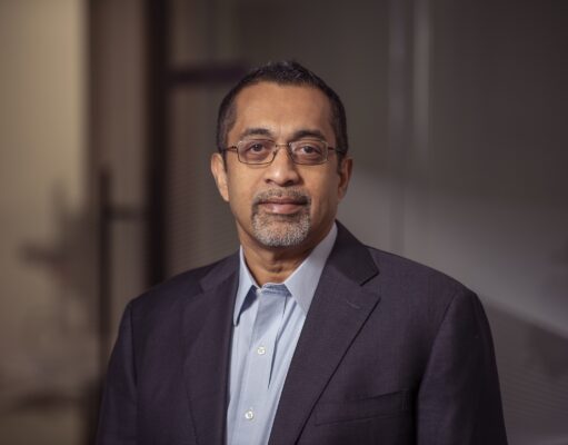 Bagaimana Pandemi Mempercepat Laju Transformasi Digital untuk Dunia Industri yang Hyperconnected Ravi-Gopinath.jpg