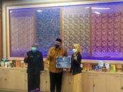 Rumah Kemasan untuk Mendorong Produk IKM Lebih Menarik dan Sesuai Pasar d312d00551a8dabbb5d528beb7ad128f.jpg