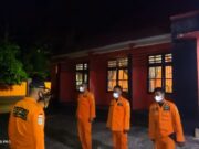 Dua Nelayan Lombok Hilang Diterjang Angin Kencang 142e1d97193aaa2903e00b623260a0d2.jpg