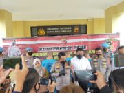 Tiga Pelaku Pengeroyokan Diciduk Polres Cianjur 7f83fab689fc06ee7458bd1a451c365e.jpg