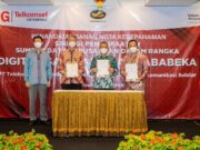 Telkomsel, dan Jababeka Kembangkan Pemanfaatan Teknologi Jaringan 5G Penandatangan-MoU_2_800x532.jpg