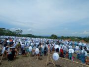 Melukis Payung Geulis di Tasikmalaya Pecahkan Rekor MURI 024a818ad3d1319c633631e612589023.jpg