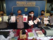 Gunakan Uang Palsu, Seorang Buruh Diamankan Polisi 0c98fbb04e6de9fce23673c67e038e43.jpg