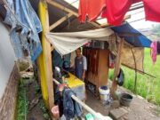 Miris, Tujuh Tahun Warga Banjaran Wetan Tinggal di Gubug Reyot dan Tak Tersentuh Bantuan edf2cf2786adaf85a94687af32d7e333.jpg