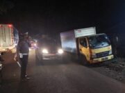 Tak Konsentrasi, Truk Tabrak Pengendara Motor. c54e939d7272e7ed3dda3f1f5740efb9.jpg