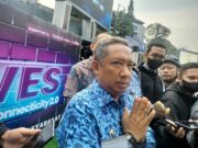 Jelang Persib vs Persebaya, Walikota Bandung Imbau Bobotoh dan Bonek Tertib c2af9bbd45f09648e027695f1dcfc7bd.jpg