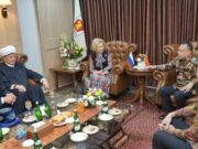 Pimpinan DPR Terima Dubes dan Ulama Rusia e9537a47492e0effaab4324f5012778e.jpg