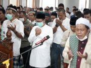 Salat Ghaib untuk Eril Digelar di Mesjid Agung Subang, Kang Akur Sampaikan Duka Cita Mendalam solat-ghaib-eril.jpg