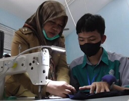 249 Warga di Beri Pelatihan Keterampilan Oleh Disnakertrans 298c8629cfe471ba5bae78257515991f.jpg