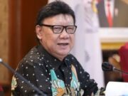 Tjahjo Meninggal, PDIP Kibarkan Bendera Setengah Tiang 5c9ab2d426dd6f498e94e841b1459fdd.jpg