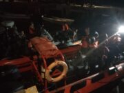 SAR Gabungan TNI AL Evakuasi Korban KLM Karmila 9cff0d71066496ccfce9d51407259bea.jpg