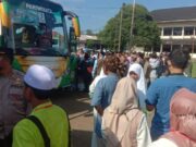 135 Calon Jemaah Haji Subang Kloter 38 Diberangkatkan IMG-20220628-WA0038-1024x543-1.jpg