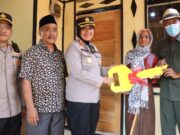 Ma Ena Bahagia di Hari Bhayangkara ke-76 Akhirnya Bisa Tinggal di Rumah Layak Huni rumah-ma-ena.jpg