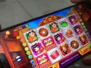 Kementerian PPPA: Awasi Anak Gunakan Handphone 7d783b6748fbbd86b6471d3f6e0d6294.jpg