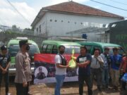 Jajaran Polsek Cibogo Bersama Jurnalis Pokja Polres Subang Bagikan Ratusan Paket Sembako IMG-20220923-WA0046.jpg
