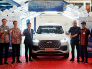 Mobil Pertama Chery di Indonesia Resmi Masuk Jalur Produksi rockomotif-produksi-pertama-mobil-chery.jpg