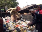 Sampah Menumpuk di Belakang Terminal Subang, DLH Turun Tangan sampah-menumpuk.jpg