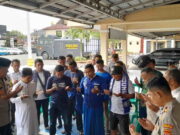 Tragedi Kanjuruhan, Aliansi Suporter Tasikmalaya Gelar Doa Bersama Aliansi-Suporter-Tasikmalaya.jpg
