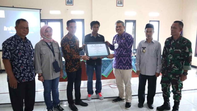 Gapoktan-di-Ciamis-Dapat-Sertifikat-Padi-Organik.jpeg