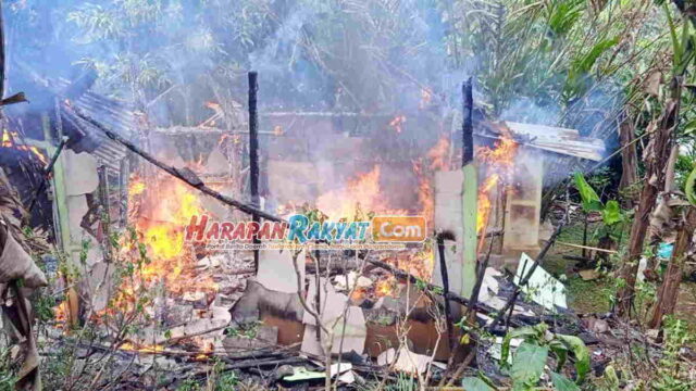 Kebakaran-di-Kota-Banjar-Satu-Rumah-Non-Permanen-Ludes-Terbakar.jpg