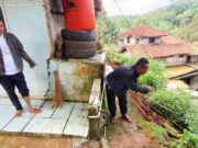 Rumah Warga Desa Sukanagara Ciamis Terancam Longsor Akibat Hujan Deras Longsor.jpg