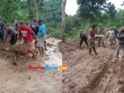 Longsor Tutup Akses Jalan Kampung Madu Ciamis Longsor-Tutup-Akses-Jalan-Kampung-Madu.jpg
