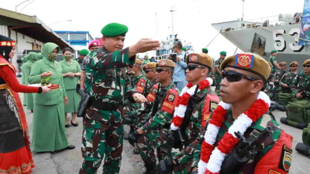 Pangdam-Bukit-Barisan-I-Sambut-Kedatangan-Prajurit-Satgas-Perbantuan-dari-Maluku.jpeg