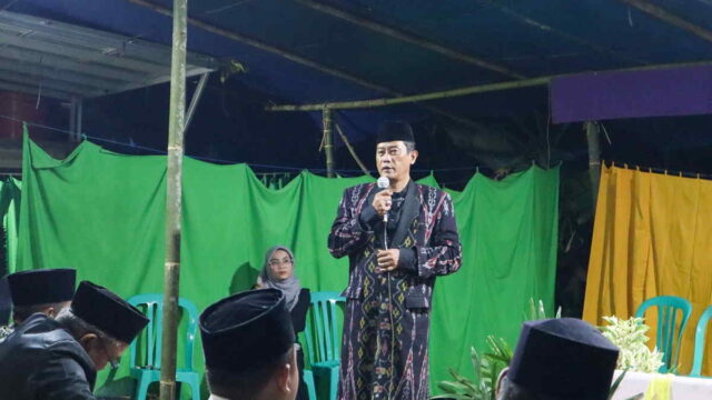 Pesan-Nanang-Permana-Saat-Hadiri-Peringatan-Maulid-Nabi-di-Jelegong-dan-Cigayam-Ciamis.jpg