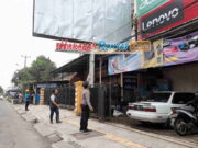 Tersengat Listrik Tegangan Tinggi, Seorang Pria di Kota Banjar Alami Luka Bakar Serius Tersengat-Listrik-Tegangan-Tinggi-Seorang-Pria-di-Kota-Banjar-Alami-Luka-Bakar-Serius.jpg