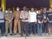 Polisi dan Suporter di Pangandaran Doa Bersama untuk Korban Tragedi Kanjuruhan c1_z2_IMG_20221003_171847_-1839d5b3152_1_-1839d5d081d_6.jpeg