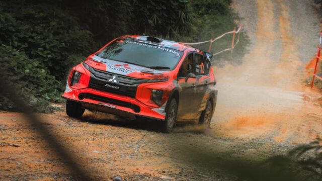 rockomotif-juara-rally-muara-bungo-02.jpg