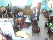 3 Pria Mengaku Wartawan Bikin Resah Guru SMP di Tasikmalaya 3-Pria-Mengaku-Wartawan-Bikin-Resah-Guru-SMP-di-Tasikmalaya.jpg