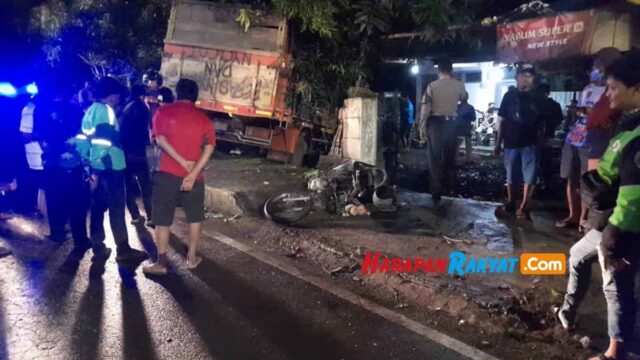 Akibat-Jalan-Berlubang.jpg