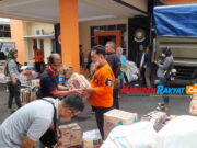 BPBD Kota Banjar Kirim Bantuan Logistik untuk Korban Gempa Cianjur BPBD-Kota-Banjar-kirim-bantuan-logistik-untuk-korban-gempa-Cianjur.jpg