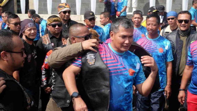 Pangdam-III-Siliwangi-Jadi-Anggota-Kehormatan-HCB-Jabar.jpeg
