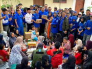 Peduli Korban Gempa Cianjur, Demokrat Jabar Salurkan Berbagai Bantuan Peduli-Korban-Gempa-Cianjur-Demokrat-Jabar-Salurkan-Berbagai-Bantuan.jpeg